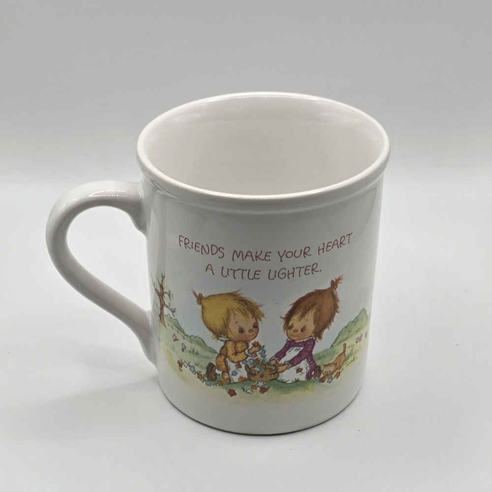 Hallmark Mug Mates VTG 83 Friends Make Day Brighter Mug Girls Heart Betsey Clark